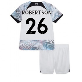 Baby Fußballbekleidung Liverpool Andrew Robertson #26 Auswärtstrikot 2022-23 Kurzarm (+ kurze hosen)